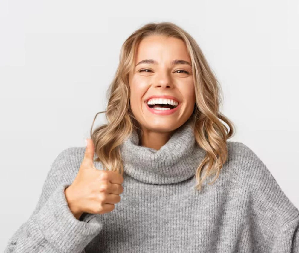 Профессиональная чистка зубов всего за 5500 вместо 6000
